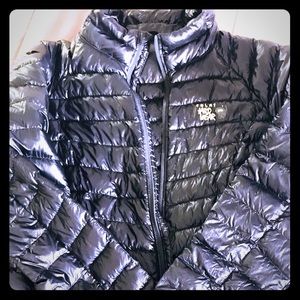 Mountain Hardware packable down jacket